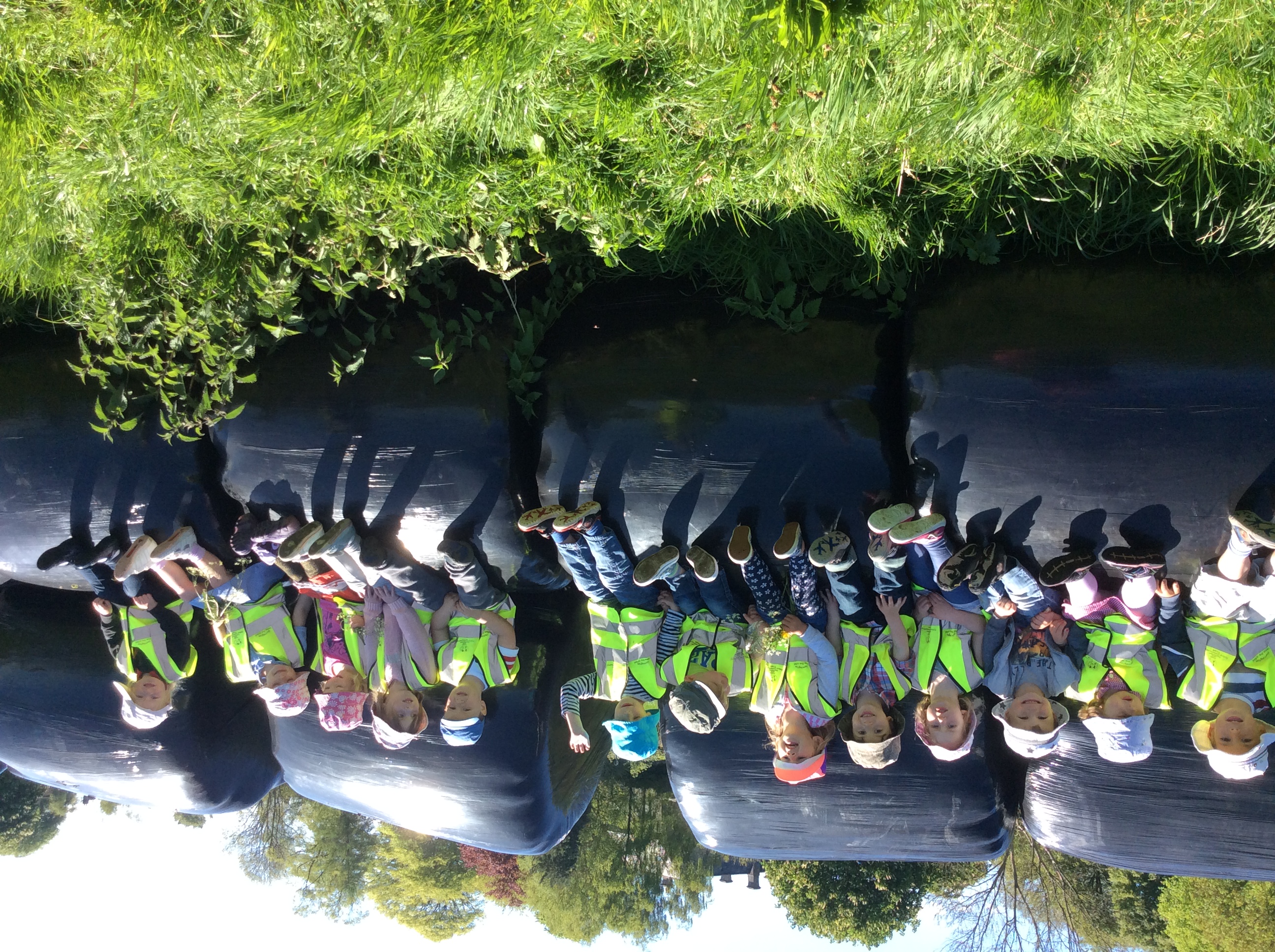 Kids on Bales